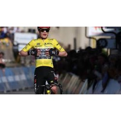 Vingegaard remporte le doublé, Martínez gagne l'étape